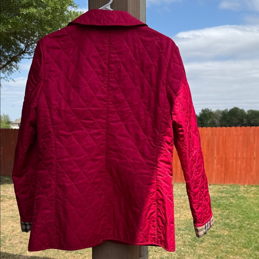 Burberry Quilted Button-Front Women's Jacket in Magenta Pink size S - Picture 5 of 8